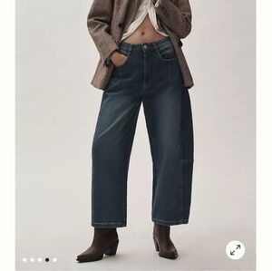 NWT Anthropologie - Pilcro "Kenna" Mid Rise Barrel Leg Knit Denim Jeans